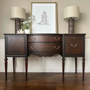 Bufet Kayu Klasik Elegan 4 Laci & Kabinet