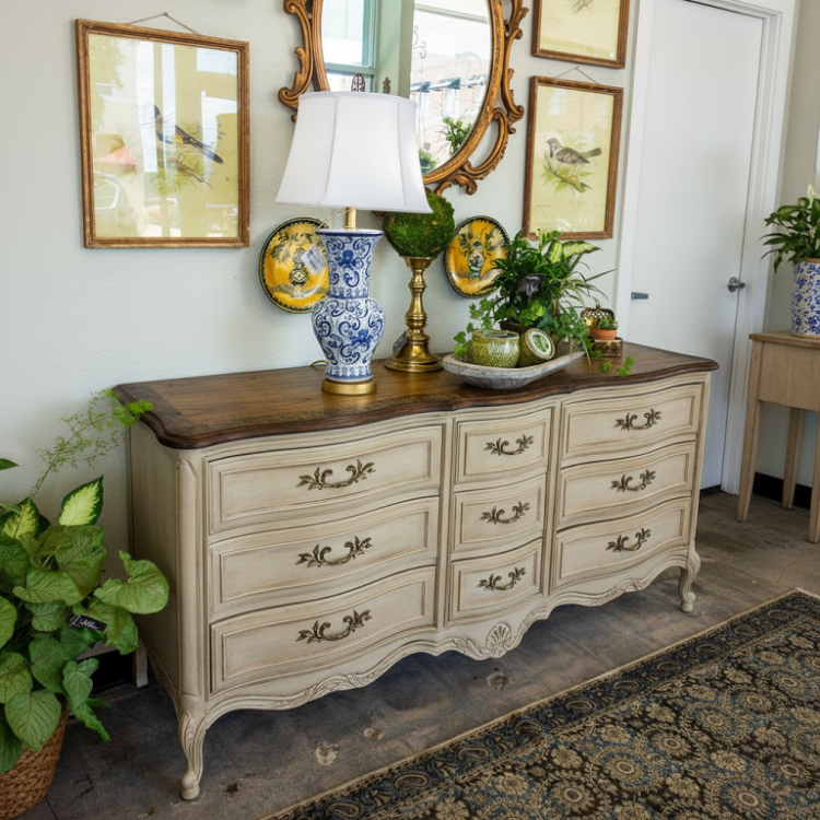 Buffet Cabinet French Classic 9 Laci